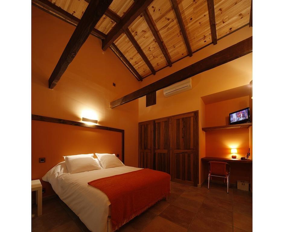 Busque Hotel Restaurant Chez Pito מראה חיצוני תמונה